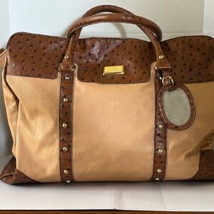 Steve Madden travel bag.